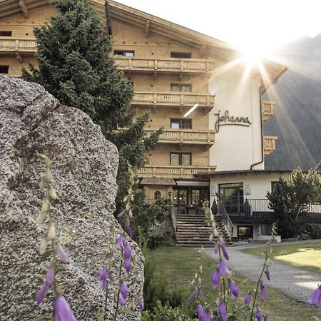 Hotel Johanna Mitten Im Oetztal Umhausen Eksteriør billede