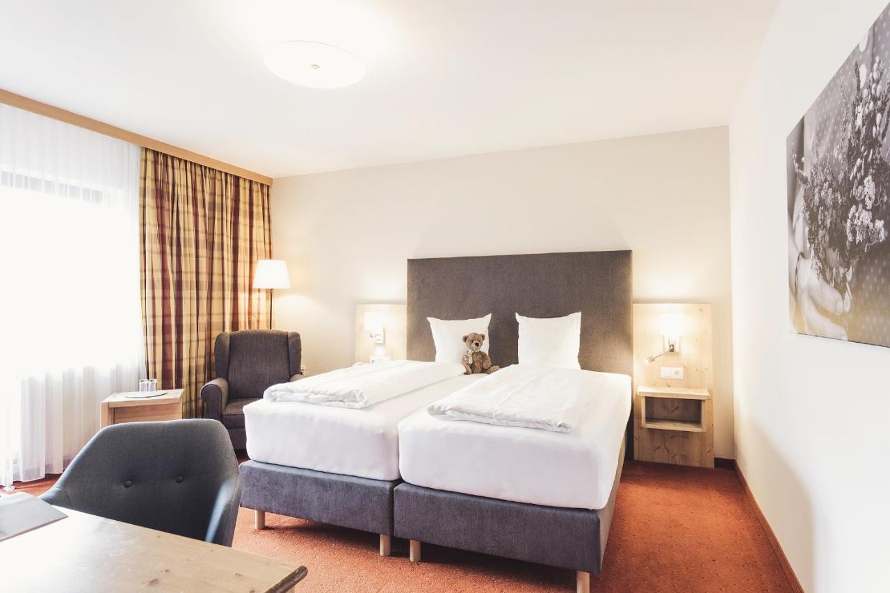 Hotel Johanna Mitten Im Oetztal Umhausen Eksteriør billede