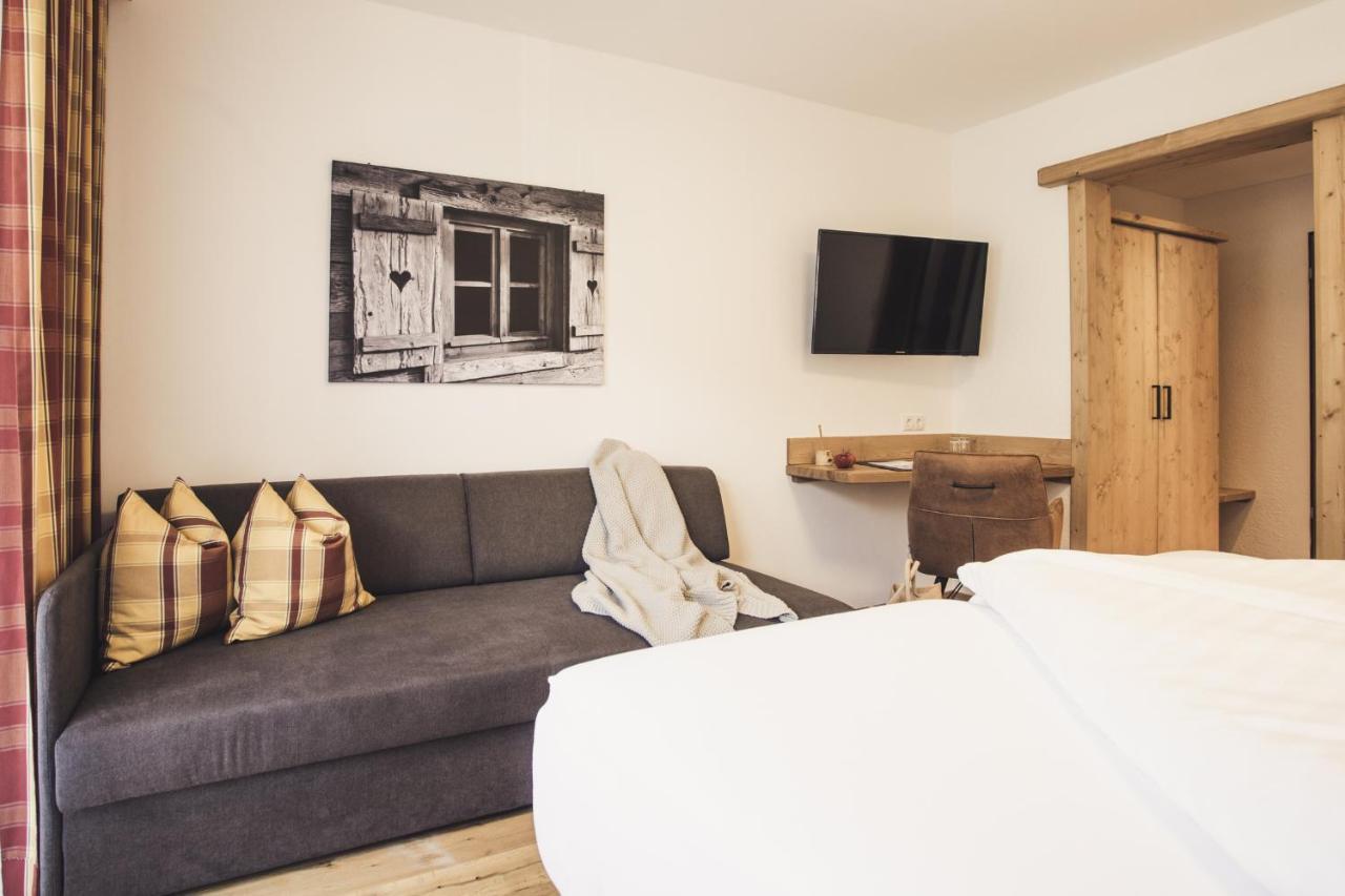 Hotel Johanna Mitten Im Oetztal Umhausen Eksteriør billede